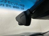 万が一の事故のときもドライブレコーダーがあると安心です。ご利用になる場合は個人情報保護の観点より新品の対応SDカードをお求め下さい。