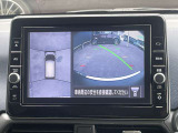アラウンドビューモニター装備☆上から見たような画面で車庫入れも縦列駐車も安心です♪