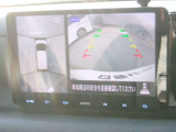 まるで上空から見下ろしているような感じで駐車が楽にできるインテリジェントアラウンドビューモニター!幅寄せが苦手な方でもサイドビューで確認することができますよ♪