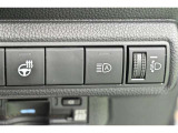 オートマチックハイビームとは、先行車や対向車のライトを認識し、ハイビームとロービームを自動で切り替える機能です。夜道の視界を確保します。詳細は販売店スタッフまでおたずねください。