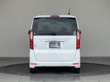 現車を確認できる方へ販売いたします。当社サービススタッフにて純正部品を使い点検整備を実施し、その後、ご納車させていただきますのでご安心してご利用いただけます。