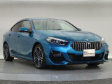 一目で伝わるBMW特有のスポーティーなプロポーションは、BMWの走行性能を生み出すのに欠かせない要因の一つです。細部まで拘りぬいたお車をぜひ一度ご覧ください!
