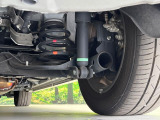 お車を安心してお乗りいただく為には、足回りの定期点検が欠かせません。サービスサポート(有償保証)では無料点検もご提供しており、安心のカーライフをお過ごしいただけるサポート体制が整っています。