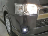 LEDヘッドライトです。デザイン性がよくとても明るいので、夜間の走行や悪天候でも安心です。しかも長寿命!