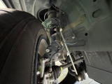 お車を安心してお乗りいただく為には、足回りの定期点検が欠かせません。サービスサポート(有償保証)では無料点検もご提供しており、安心のカーライフをお過ごしいただけるサポート体制が整っています。