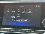 Bluetooth対応の日産純正ナビなのでスマホの音楽を車内で聴けるのでお出かけの時もお気に入りの曲を聴きながらノリノリドライビング♪
