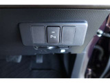 【クリアランスソナー】警告音と表示で、障害物の確認をアシスト♪縦列駐車時や駐車場・車庫などでの取り回しをサポートします。