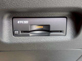 今では必需品のETCもパネルデザインにフィットするビルトインタイプなので、見た目もスッキリとしています