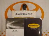 キーレス付。取扱説明書とメンテナンスノートもあります☆品質評価シート付いてます!トヨタ認定中古車ライト!!