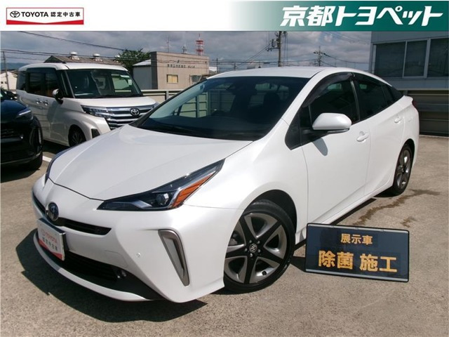 プリウス 1.8 S ツーリングセレクション E-Four 4WD