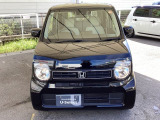 お客様に安全で快適なカーライフをお送りいただくために、中古車にも高いレベルの品質基準を設け、その基準に従って、全ての中古車について納車前整備を実施しています。