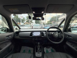 インパネ周りのお写真です。 視界が広く運転もしやすくなっております♪