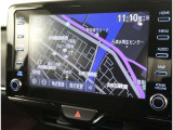 純正ナビを装備。タッチパネル式で使いやすく、お出かけもラクラクです。