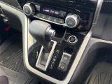 店舗にて現車の確認もいただけますので、お電話で在庫のご確認の上是非ご来店くださいませ。