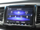 ナビゲーションは純正9インチメモリーナビ(VXM-197VFNi)を装着しております。AM、FM、CD、DVD再生、Bluetooth、音楽録音再生、フルセグTVがご使用いただけます。