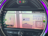 ●純正ナビ:一体感のあるナビは、高級感ある車内を演出してくれます。Bluetooth再生などオーディオ機能も充実しておりますので、運転もより楽しめます♪