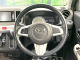 【純正革巻きステアリング】上質な革を使用することで、手にしっかり馴染みとても運転しやすいハンドルです♪