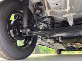 お車を安心してお乗りいただく為には、足回りの定期点検が欠かせません。サービスサポート(有償保証)では無料点検もご提供しており、安心のカーライフをお過ごしいただけるサポート体制が整っています。