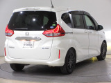 ボディクリーニング後、愛車をピカピカの状態へ保護するコーティング「ブライトパック」がおススメです!水垢がつきにくく、手入れがしやすくなりますよ!いつも愛車をきれいにしておきたい方におススメです。