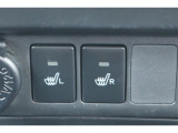 運転席と助手席にシートヒーターが付いています。