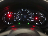 見やすいスピードメーター!運転に集中できます♪