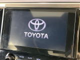 【大画面ナビ】人気の大型9インチナビを装備。存在感のある大画面はインパクト大!ナビ利用時のマップ表示は見やすく、テレビやDVDは臨場感がアップ!いつものドライブがグッと楽しくなります♪