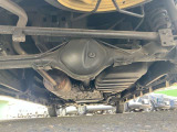 下回りの状態です。錆が少ない車です。