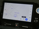 【10.5インチ純正ナビ】純正ナビを装備。タッチパネル式で使いやすく、詳細地図により目的地をピンポイントで設定できます。初めての道でも迷いにくく、ロングドライブも快適ですよ♪