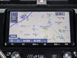 ★ディーラーオプションの大画面SDナビが装備されています!地図情報の更新も出来ますので安心してお使い頂けます!