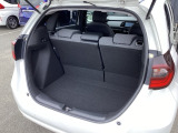 リアシートがあっても、しっかり荷物を積む事ができます。