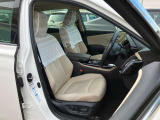 自社整備工場併設! 納車整備からアフターフォローまでお任せください。 車検や定期点検、オイル交換はもちろん、ナビやドラレコ、バックカメラ、ETC等の取り付けも当店にお任せください。