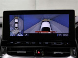 アドバンスト パーク付きです。カメラやソナーによって、周囲を監視しながら駐車を支援。障害物を検知した場合には警報を鳴らし、ブレーキ制御を行うことで接触回避を支援します。