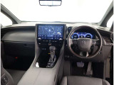 オシャレなインテリアで運転する気分も盛り上がりますよね^^