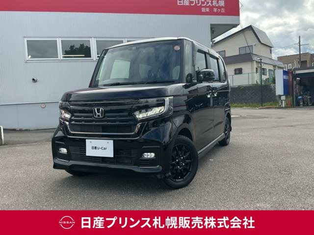 N-BOXカスタム L ターボ スタイルプラス ブラック 4WD 