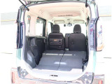 【車屋】として、長く車業界に従事した経験豊富なスタッフが多数在籍しております。