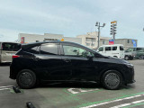 運転席側からの写真です。流線型でかっこいいです