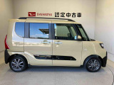 車両右側面からの写真になります。車をご覧になりたい時はお気軽に最寄りの店舗へご相談下さい。