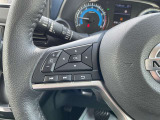 ナビの音量調整やメーターの画面を操作可能です!片手で操作できるので運転中でも安全です!