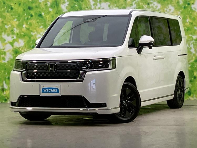 ステップワゴン 2.0 e:HEV スパーダ 30シュウネントクベツシヨウシャ