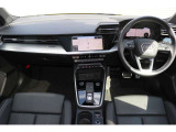 A3スポーツバック 30 TFSI Sライン 