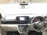 見通しのよいすっきりとした視界で、誰でも運転しやすいです。運転のしやすさは疲れにくさにも繋がりますよ♪
