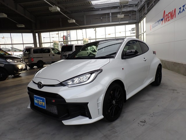 GRヤリス 1.6 RZ GR-DAT 4WD フルタイム4WD ICターボ 8ATパドルシフト