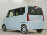当社では、お客様に安心してお車をお選びいただくため、ご購入前に現車のご確認をお願いしております。
