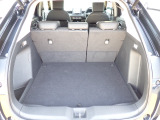 ◆定員乗車時のカーゴルームです。普段のお買い物の荷物やたくさんの収納が可能です。