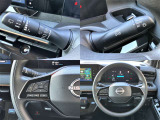 ステアリングスイッチでオーディオ操作が手元でできるので、ハンドルから手を離さずに運転できます。