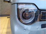 LEDのヘッドライト!夜の運転も安全です!