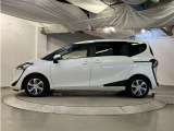両側パワースライドドア付きだから、狭い駐車スペースなどでの 乗り降りラクラク!小さなお子さまのいるご家庭には嬉しい装備。