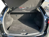 荷室は広くたくさんの日用品のお買い物をお載せできてレイアウト次第で用途が盛りだくさんです。