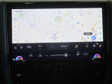 日々の移動をスマートにするナビゲーション。複雑な市街地でも迷いにくく、通勤・買い物にも便利です。毎日使うからこそ、嬉しい装備です。