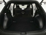 【シートアレンジ可能】ゆとりあるワイドな車内空間は、ドライブを始め買い物やレジャーなど、幅広く活躍します。一人でもみんなとでもお出かけを楽しみましょう!